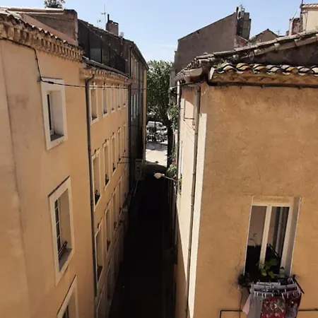 De La Comedie, Dernier Etage * Narbonne