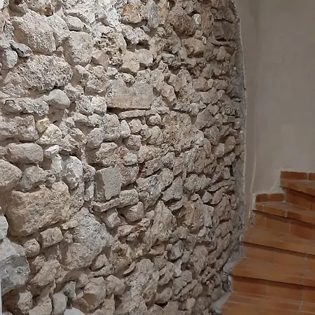 De La Comedie, Dernier Etage Lägenhet *
